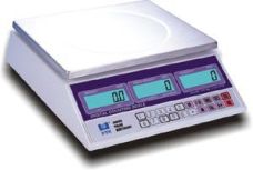 CÂN ĐIỆN TỬ ĐẾM UCA